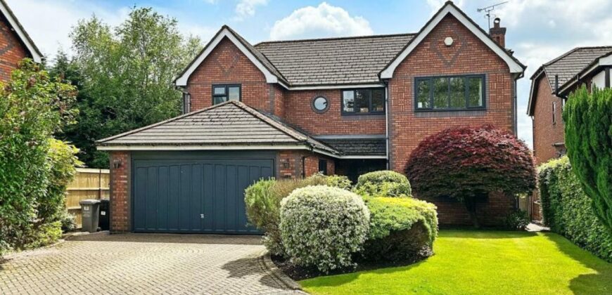 4 BED DETACHED HOUSE