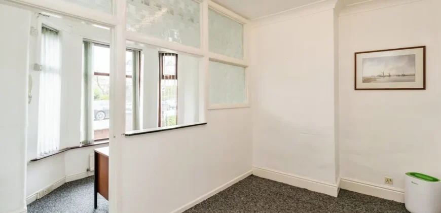 2 bedroom End Terrace House for sale