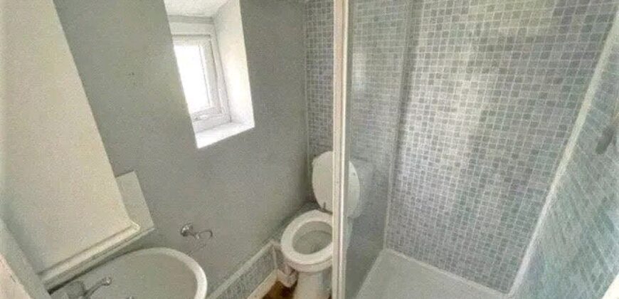 5 bedroom terraced